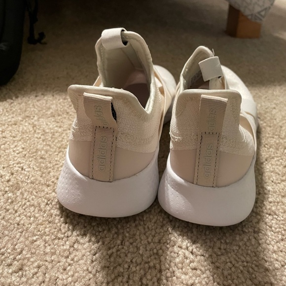 Adidas Cloud Foam Slip-On Sneakers - Picture 4 of 6